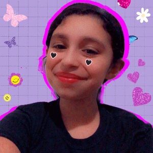 Meet your Posher, Ninoshka Marie